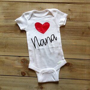 Sweet "Love Nana" Baby Graphic Bodysuits